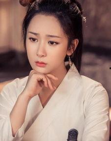 爆料杨紫被人追的视频在线观看,现场视频曝光！