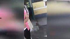 怎么打自己屁屁视频,如何正确进行自我臀部按摩与放松